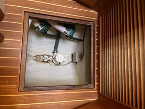 LIO KAI 75 Bilge equipment