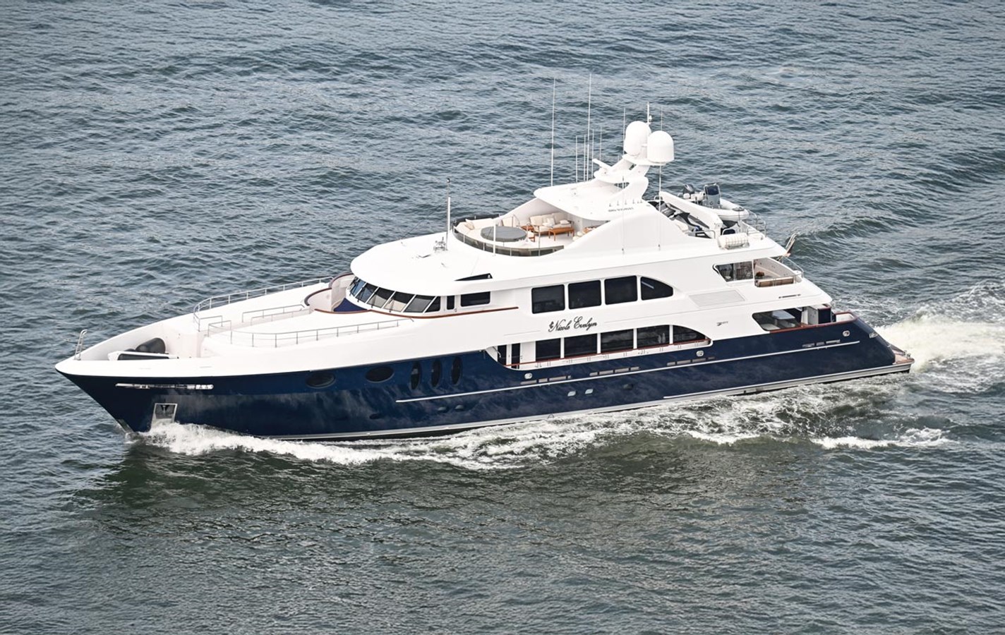 NICOLE EVELYN 157' Trinity