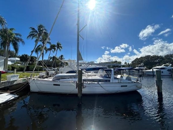 2016 BENETEAU OCEANIS 45