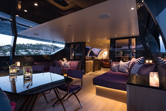 398-NGONI-46cockpit-Breedmedia29185