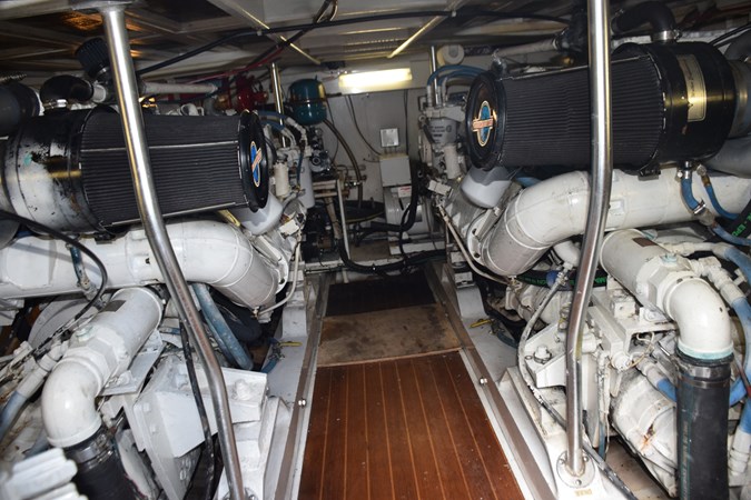 Engine room, Detroit Diesel 8v92s  