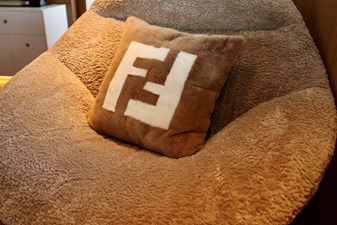 FRANKLIE 47 