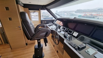 MERIDIANA 8 