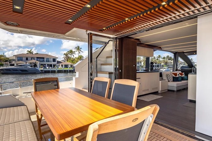 2023-astondoa-66-flybridge-power-9648912-20250107082742946-1_XLARGE.jpg-2 Large