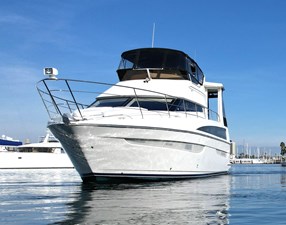2007 Carver 43 Motor Yacht 2 