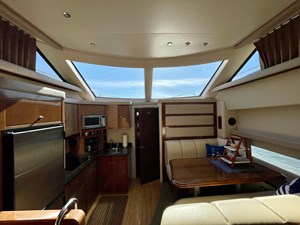 2007 Carver 43 Motor Yacht 11 
