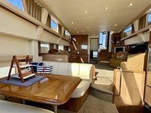 2007 Carver 43 Motor Yacht 13 