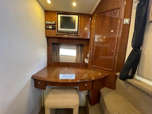 2007 Carver 43 Motor Yacht 26 