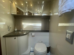 2007 Carver 43 Motor Yacht 36 