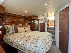 2007 Carver 43 Motor Yacht 38 