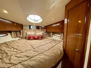 2007 Carver 43 Motor Yacht 40 