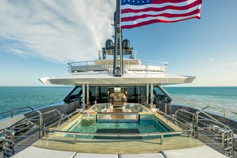 UTOPIA IV 7 Main Deck Aft Stern View
