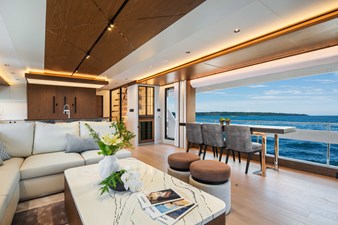 Horizon FD80-617 / AVAILABLE  FLIBS 2025 14 Horizon FD80 Hull 17 salon with convertable dining table.