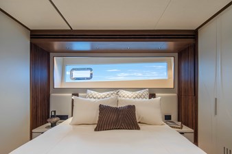 Horizon FD80-617 / AVAILABLE  FLIBS 2025 32 