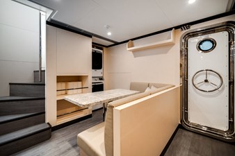 Ocean Alexander 37L 70 Ocean Alexander 37L 2025 OCEAN ALEXANDER 37L Motor Yacht Yacht MLS #441899 70