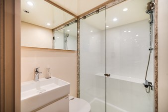 Ocean Alexander 37L 74 Ocean Alexander 37L 2025 OCEAN ALEXANDER 37L Motor Yacht Yacht MLS #441899 74