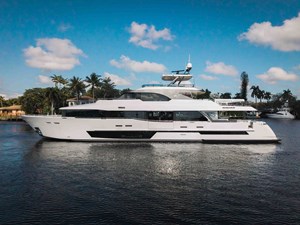 Ocean Alexander 37L 4 Ocean Alexander 37L 2025 OCEAN ALEXANDER 37L Motor Yacht Yacht MLS #441899 4