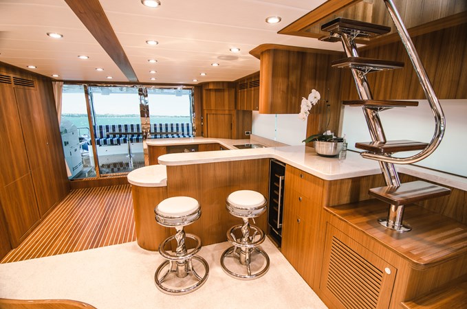 Aft galley option