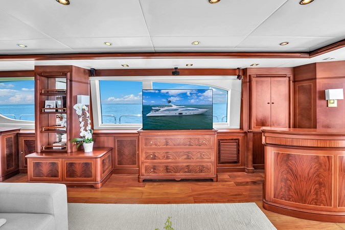 105' Azimut-23