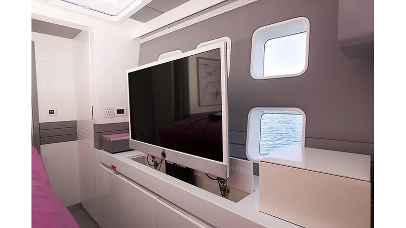 MAVERICK - Sunreef 70 - TV