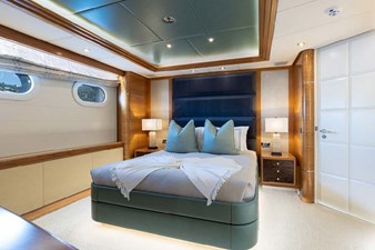 VIBRANCE 19 VIBRANCE 2004 AMELS  Motor Yacht Yacht MLS #442165 19