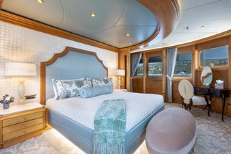 VIBRANCE 15 VIBRANCE 2004 AMELS  Motor Yacht Yacht MLS #442165 15