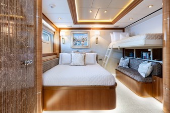 VIBRANCE 25 VIBRANCE 2004 AMELS  Motor Yacht Yacht MLS #442165 25