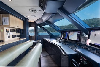 VIBRANCE 32 VIBRANCE 2004 AMELS  Motor Yacht Yacht MLS #442165 32