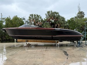 Chinkapin 2016 RIVA YACHT Aquariva Super Day Cruiser Yacht MLS #442318 0