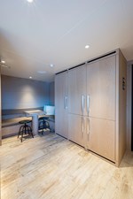 CHECKED OUT 10 Galley / Dinette