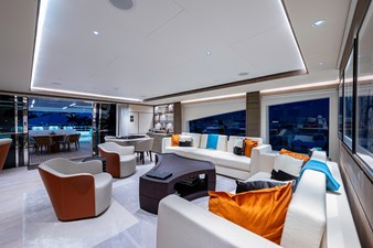 CHECKED OUT 26 Skylounge 