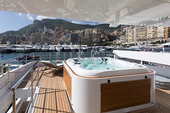 CHECKED OUT 34 Sundeck Jacuzzi