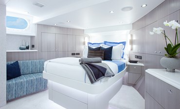 HANNAH 40 VIP Stateroom