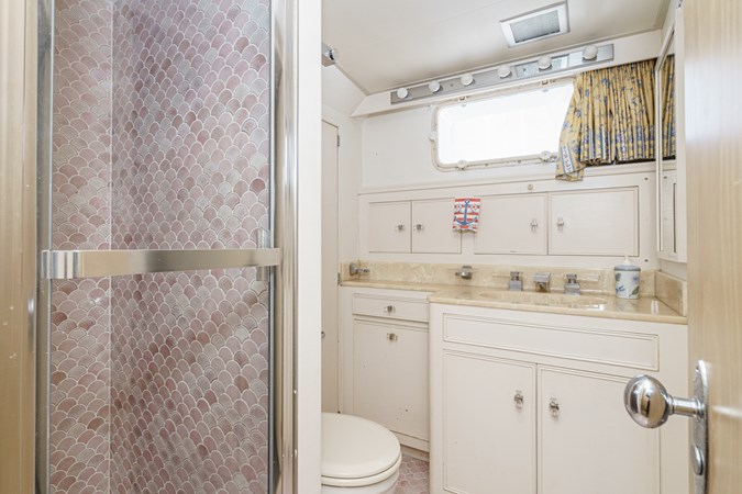 1st VIP In-suite Shower