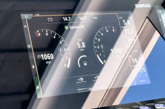 2021 Axopar XC Cross Cabin Brabus 12 