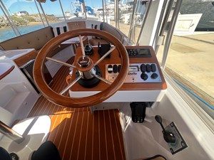 2022 Duffy 22 Cuddy Cabin 17 Teak Wood Wheel
