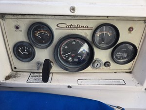 DIABLITO 14 C30 engine instrument panel2