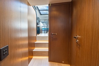 ECLIPSE 505 Shadow Hull #001 17 505-26