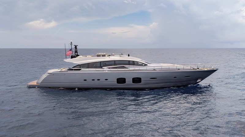 YachtsBlue-108-Pershing-2021-For Sale-1