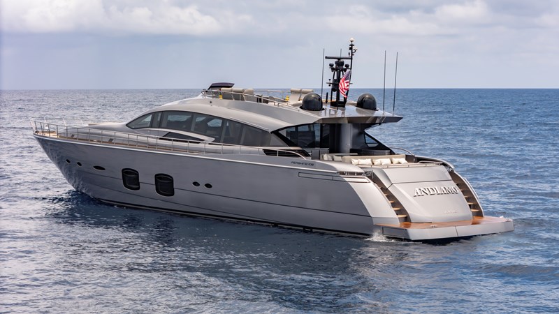 YachtsBlue-108-Pershing-2021-For Sale-6