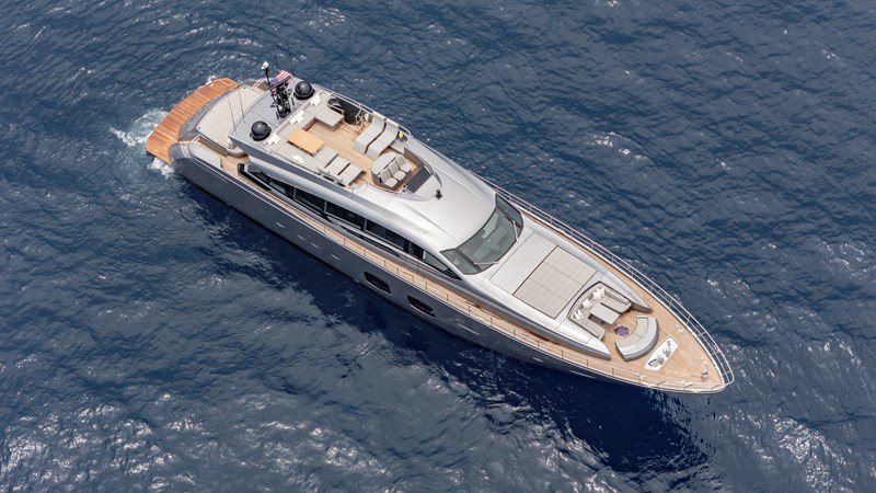 YachtsBlue-108-Pershing-2021-For Sale-11