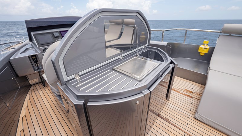 YachtsBlue-108-Pershing-2021-For Sale-46