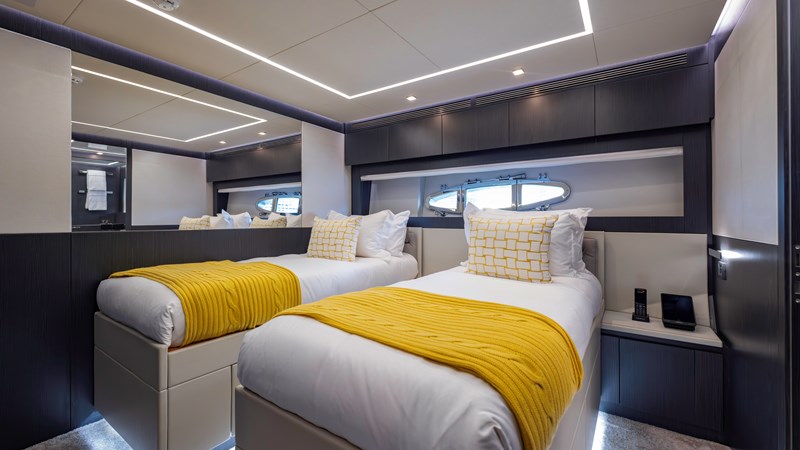 YachtsBlue-108-Pershing-2021-For Sale-72