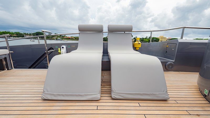 YachtsBlue-108-Pershing-2021-For Sale-87