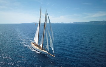 ELENA OF LONDON 11 ELENA OF LONDON 2009 FACTORIA NAVAL DE MARIN Herreshoff A Class Racing Schooner Vintage Yacht MLS #442765 11