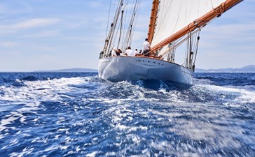 ELENA OF LONDON 8 ELENA OF LONDON 2009 FACTORIA NAVAL DE MARIN Herreshoff A Class Racing Schooner Vintage Yacht MLS #442765 8
