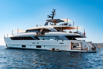 AV1 2025 SANLORENZO YACHTS SD118 Motor Yacht Yacht MLS #443005 6