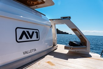 AV1 2025 SANLORENZO YACHTS SD118 Motor Yacht Yacht MLS #443005 8