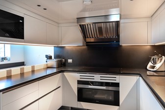 AV1 2025 SANLORENZO YACHTS SD118 Motor Yacht Yacht MLS #443005 30