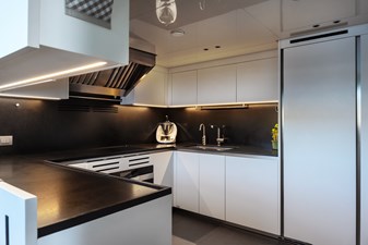 AV1 2025 SANLORENZO YACHTS SD118 Motor Yacht Yacht MLS #443005 33